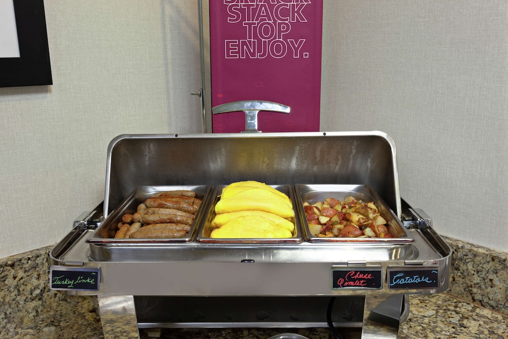 Hampton Inn Los Angeles Arcadia Pasadena - photo 20