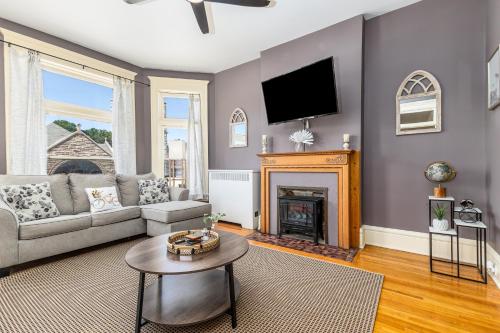 Masterpiece on Main 3 — 4-Star Luxury Hotel in Dubuque, United States