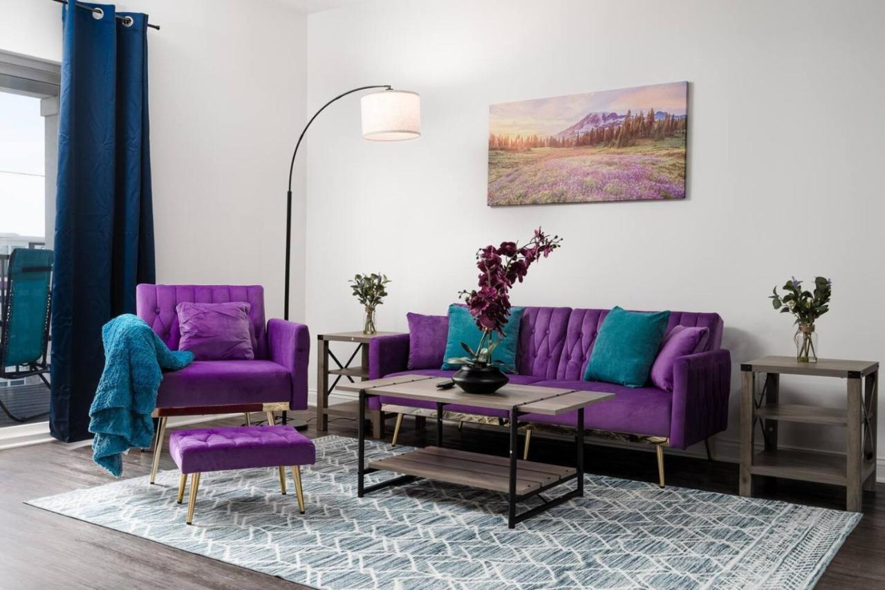 Purple Rain Spacious 2BR 2BA 2 King Beds Gym WFH — 4-Star Luxury Hotel in Whitestown, United States