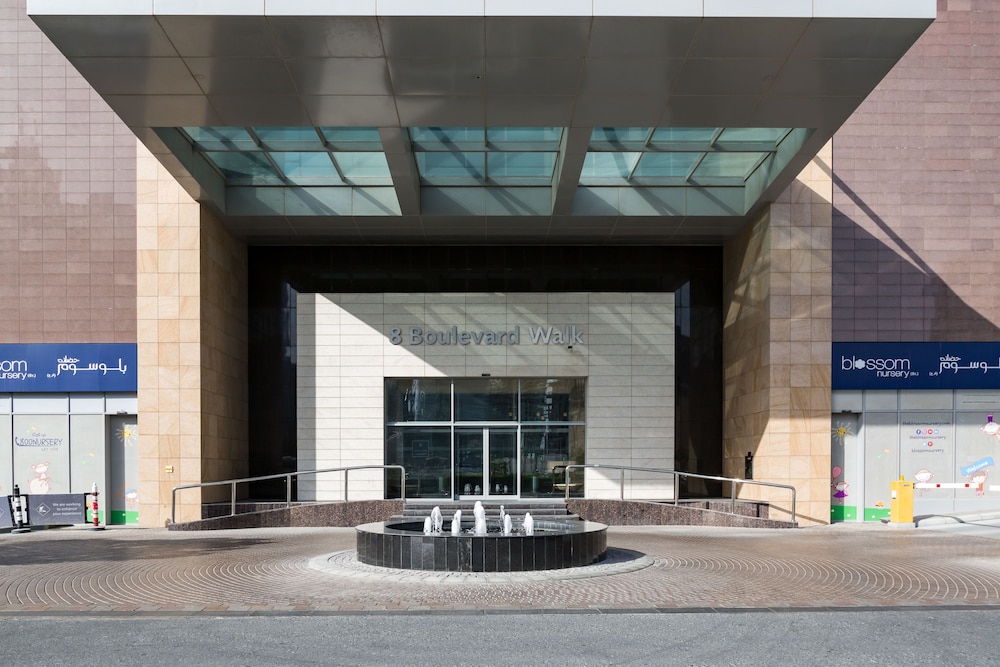 Higuests Vacation homes 8 Boulevard — 4-Star Luxury Hotel in Dubai, United Arab Emirates