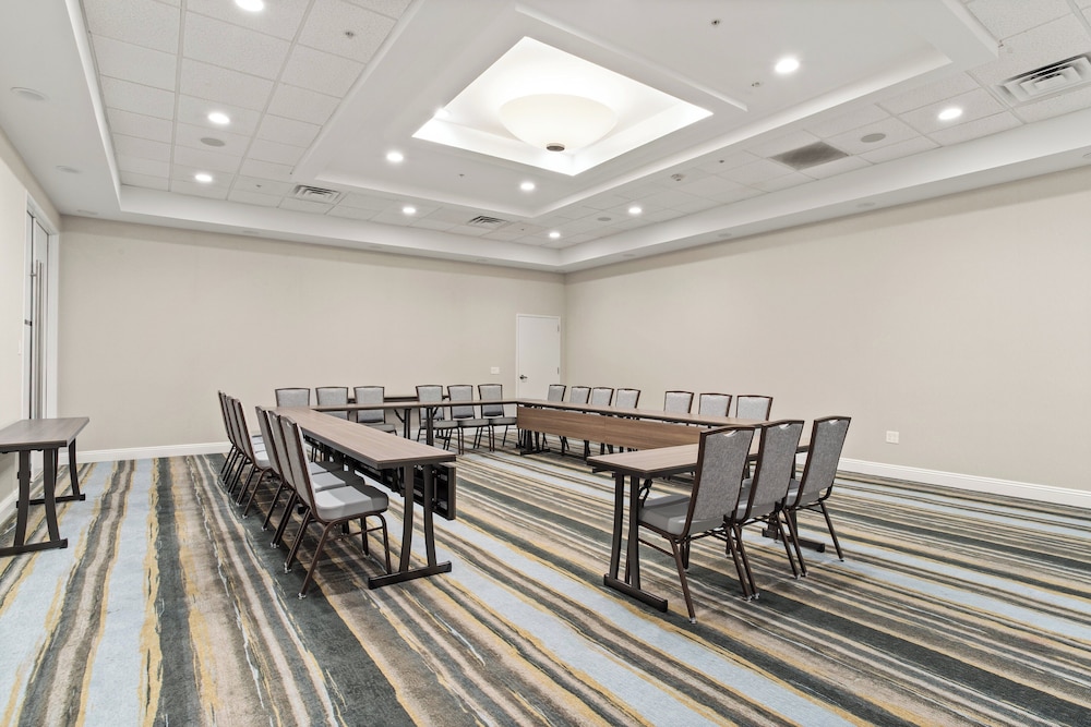 Holiday Inn Baton Rouge College Drive I 10 by IHG - photo 47