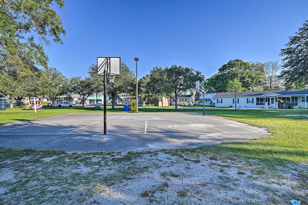 1 2 Mi to Ocean: Surfside Beach Resort Home - photo 29