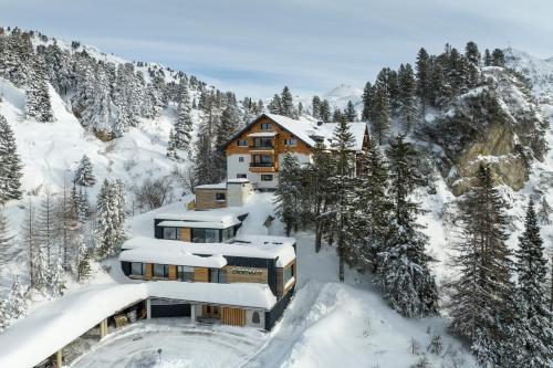 Apparthotel Zirbenhof — Untertauern