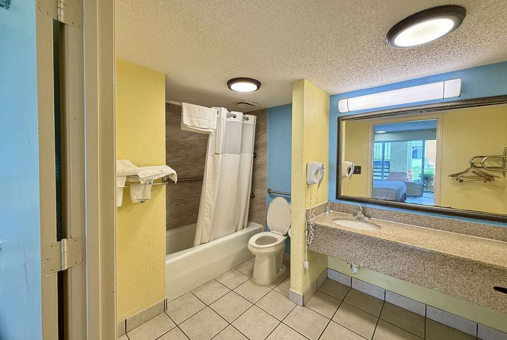 Days Inn by Wyndham Ruther Glen Kings Dominion Area - photo 17