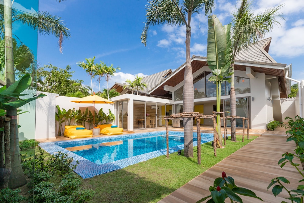 Villa Mai Tai — 4-Star Luxury Hotel in Koh Samui, Thailand