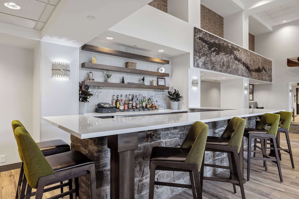 Hampton Inn & Suites Lake George - photo 3