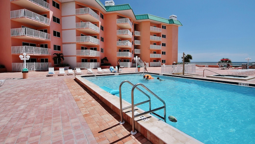 Seagate Resorts — hotel in Indian Shores