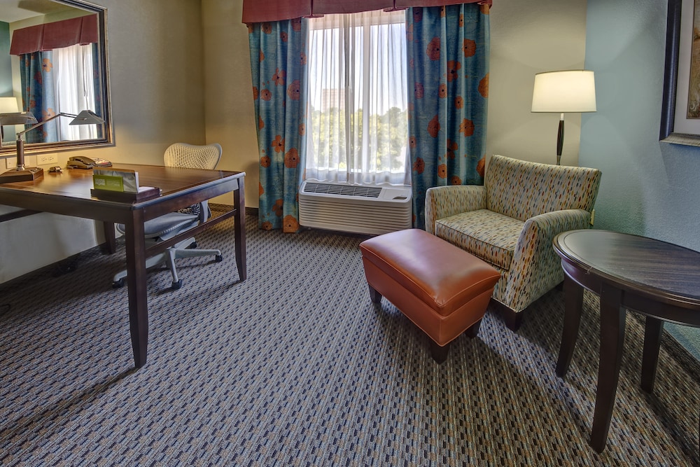 Hilton Garden Inn Tulsa Midtown - photo 11