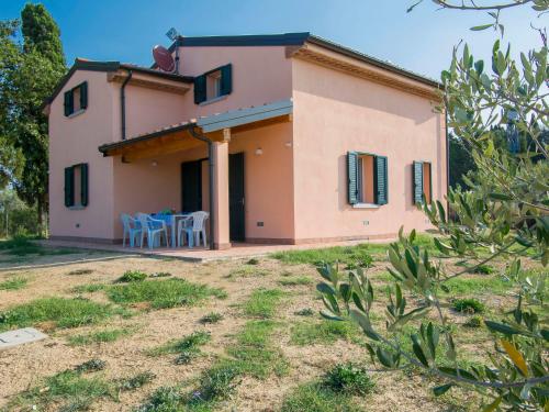 Holiday Home La Rocchetta by Interhome — 4-Star Luxury Hotel in Montescudaio, Italy