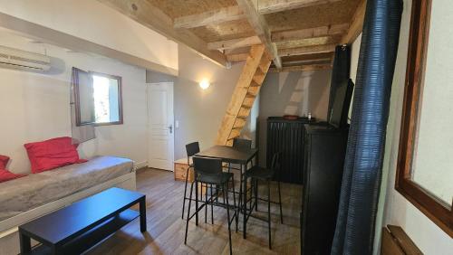 Studio 2d - carbon neutral hotel in Avignon