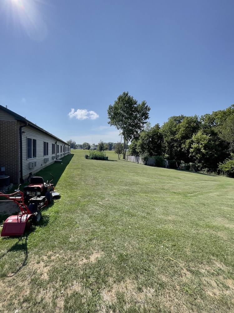 Attica Inn - photo 50