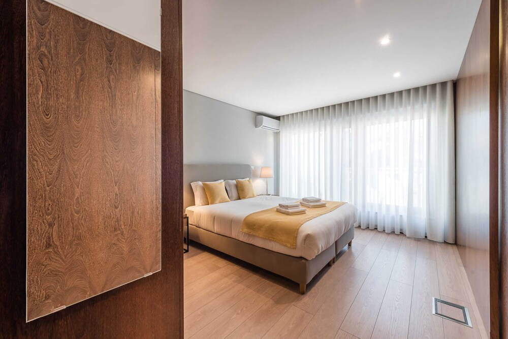 Art & Design Apartment Oporto — 4-Star Luxury Hotel in Porto, Portugal