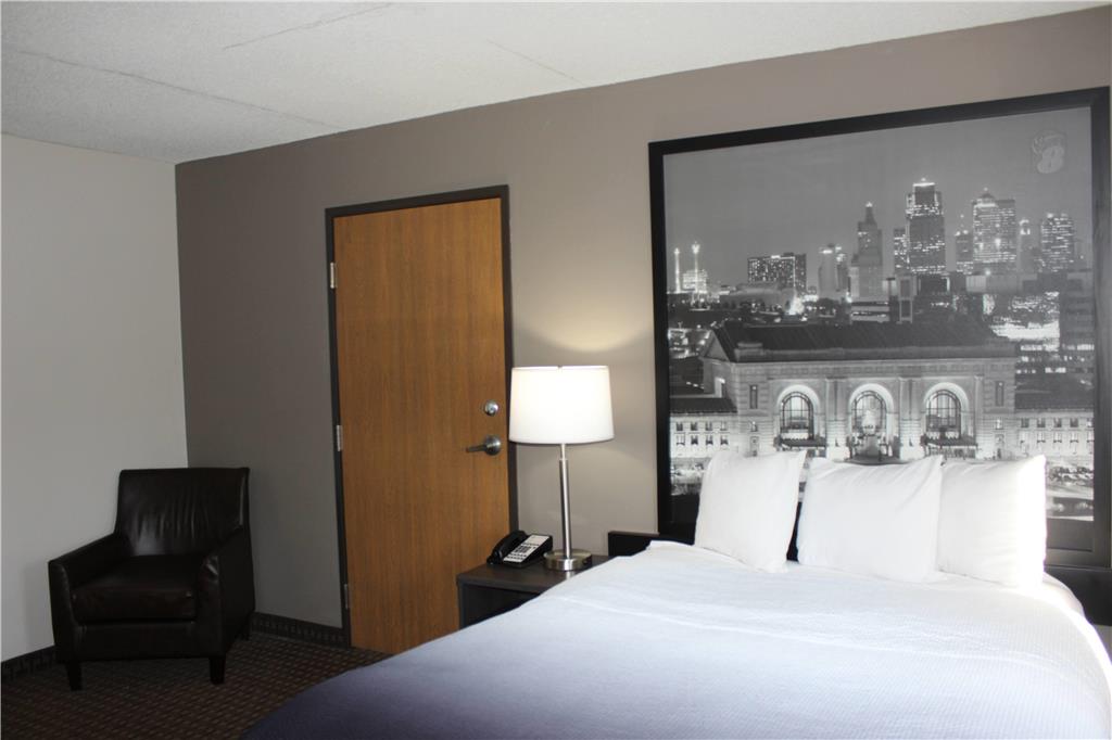 Super 8 by Wyndham Gardner - photo 28