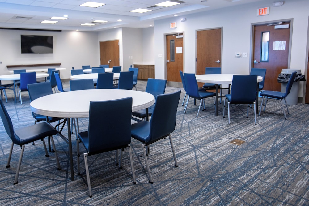 Holiday Inn Express Pembroke by IHG - photo 65