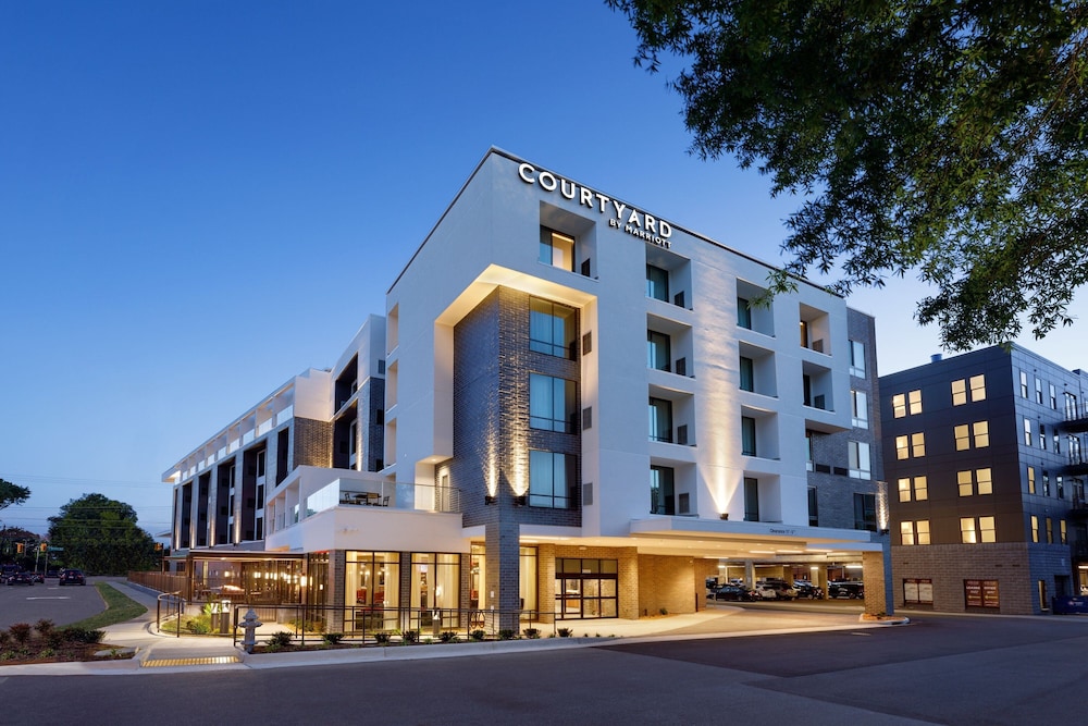 Courtyard by Marriott Richmond Scott s Addition - photo 35