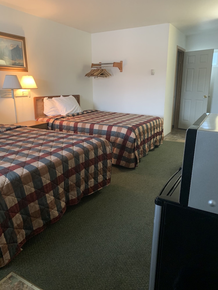 Marina Motel - photo 14