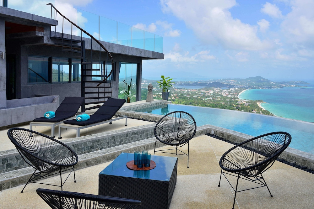 Paradise Villa Elysium Sea View Infinity Pool with Waterfall & Jacuzzi — 4-Star Luxury Hotel in Koh Samui, Thailand
