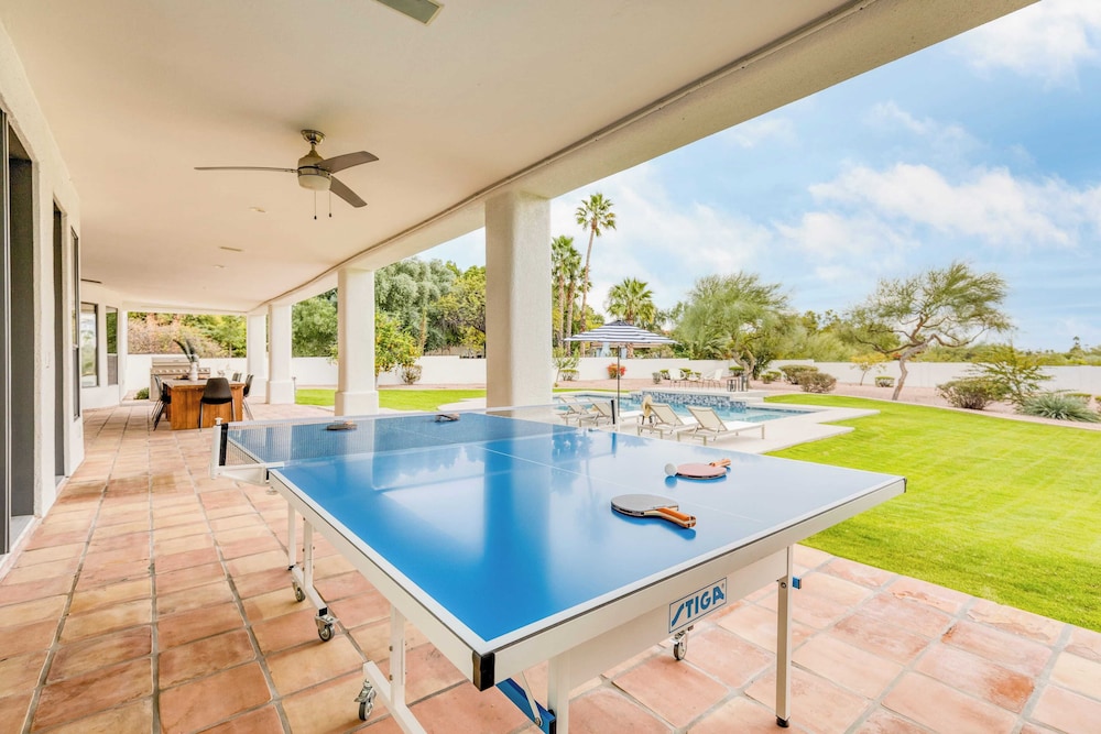 Sunridge by Avantstay Glorious Scottsdale Estate w Pool Hot Tub Ping Pong & Pool Table - photo 7
