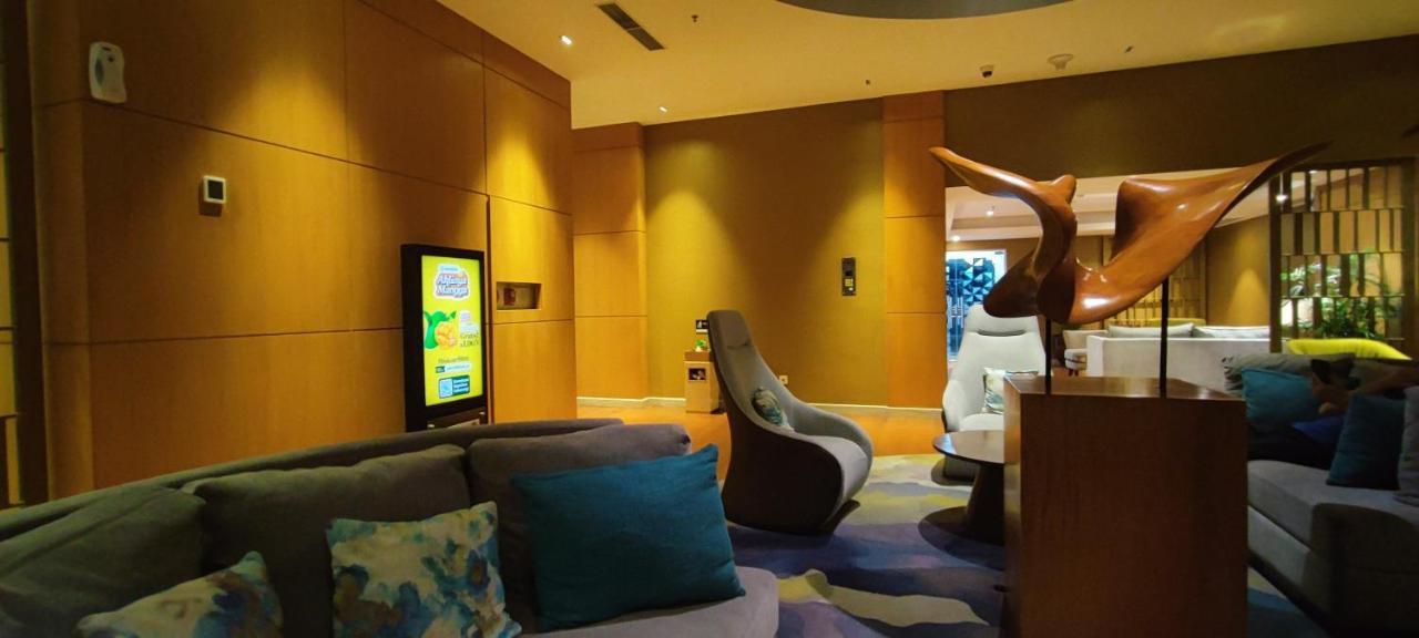 Grand & Spacious 3BR Family Retreat — 4-Star Luxury Hotel in Jakarta, Indonesia
