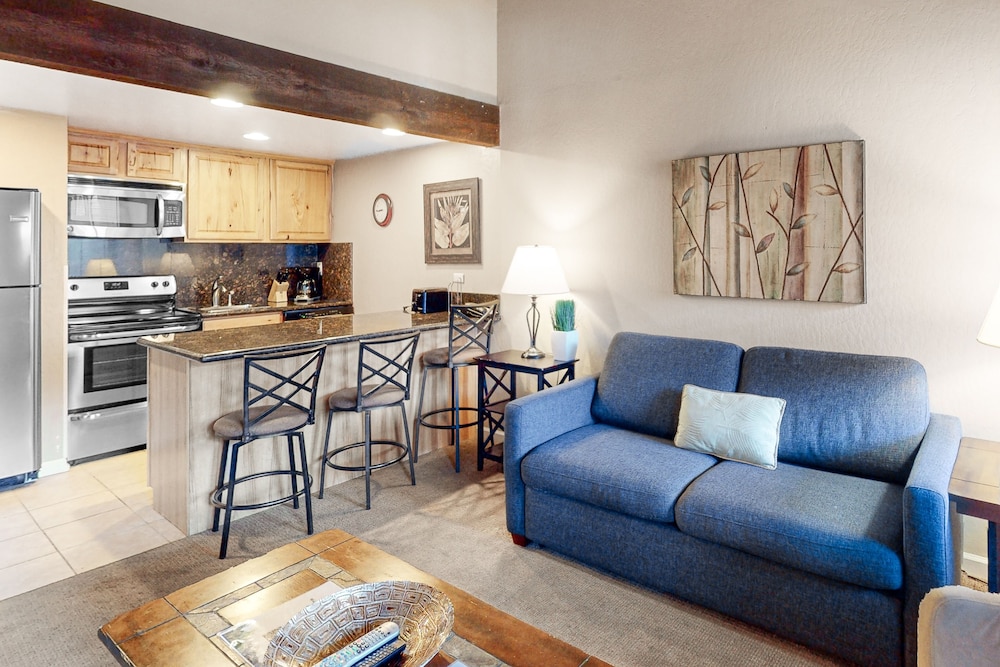 619 Lakefront - photo 38
