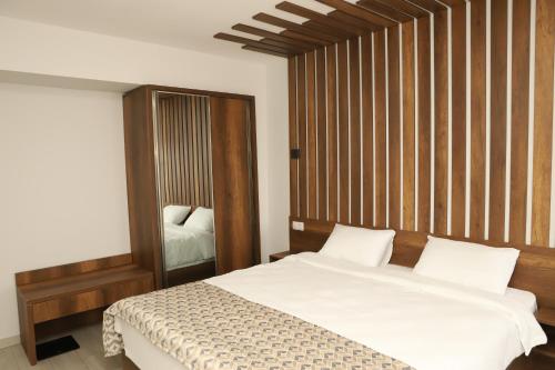 Aventus Hotel