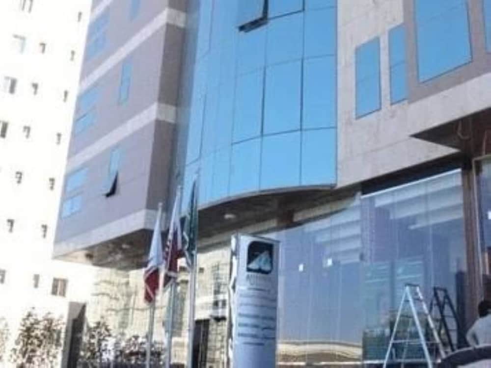 Almakan Hotel 105 - carbon neutral hotel in Riyadh