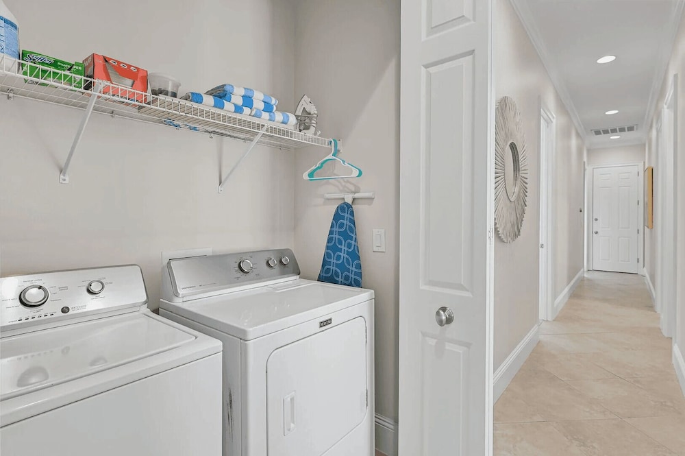 Walk to Seacrest Beach Resort Pool Modern 3bdr Free Wheelin by Avantstay - photo 18