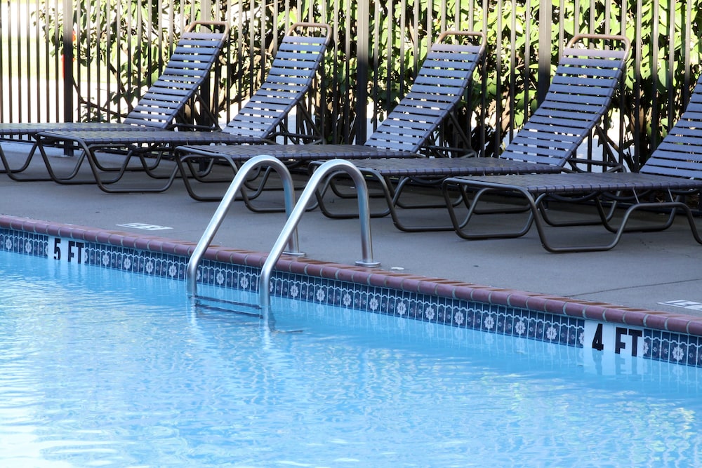 Hampton Inn by Hilton of Kuttawa Eddyville - photo 53