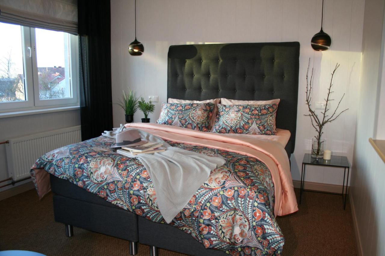 Sadama street Villa — 4-Star Luxury Hotel in Paernu, Estonia