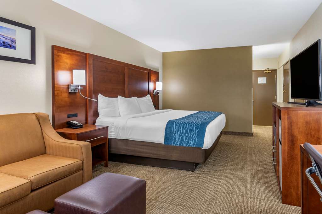 Comfort Inn Escondido San Diego North County - photo 28