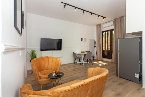 Apartments Golden Beach — 4-Star Luxury Hotel in Split, Croatia