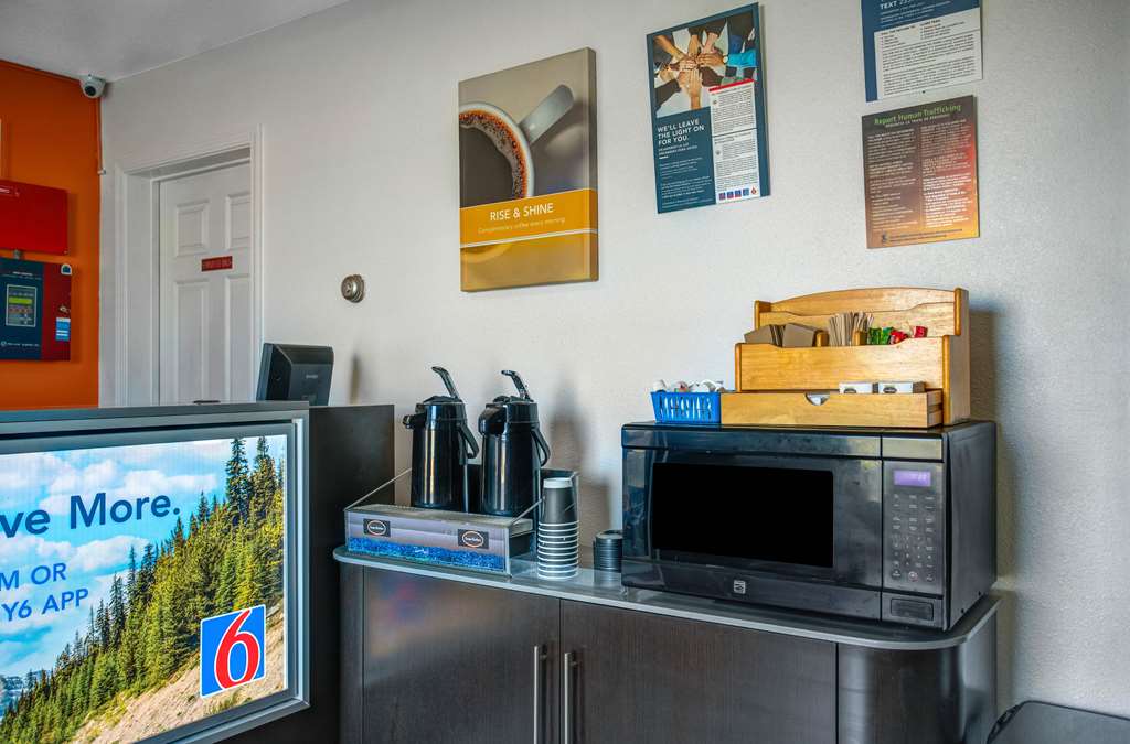 Motel 6 Baker City OR - photo 19