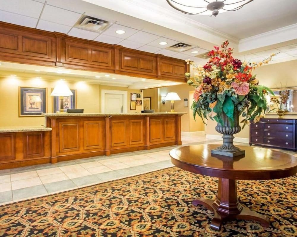 Budgetel Inn & Suites Atlanta - photo 3