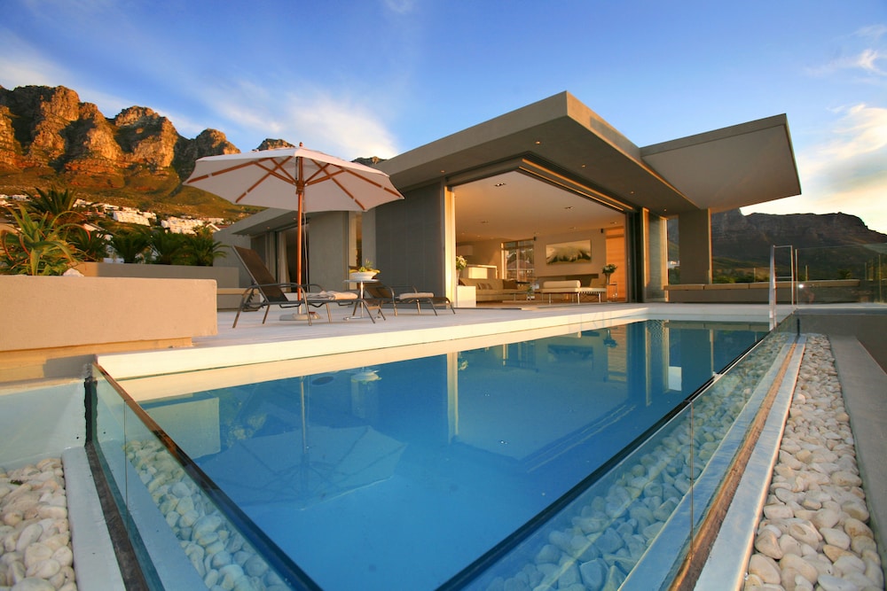 Blue Views Villa — 5-Star Luxury Hotel in Cape Town, South Africa