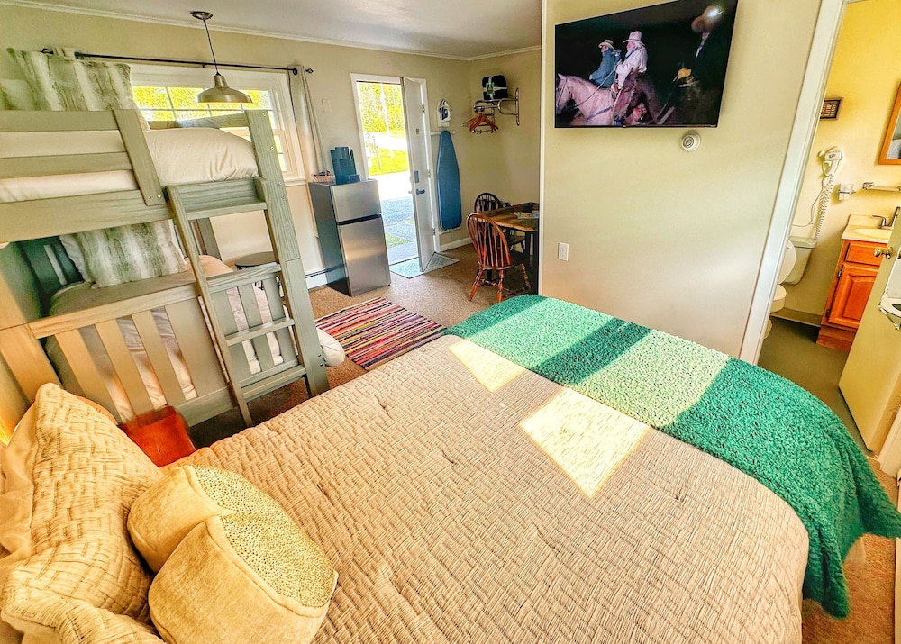 Brittany Motel - photo 26