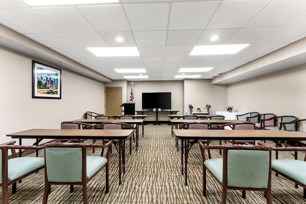 SureStay Plus by Best Western Reading North - photo 30