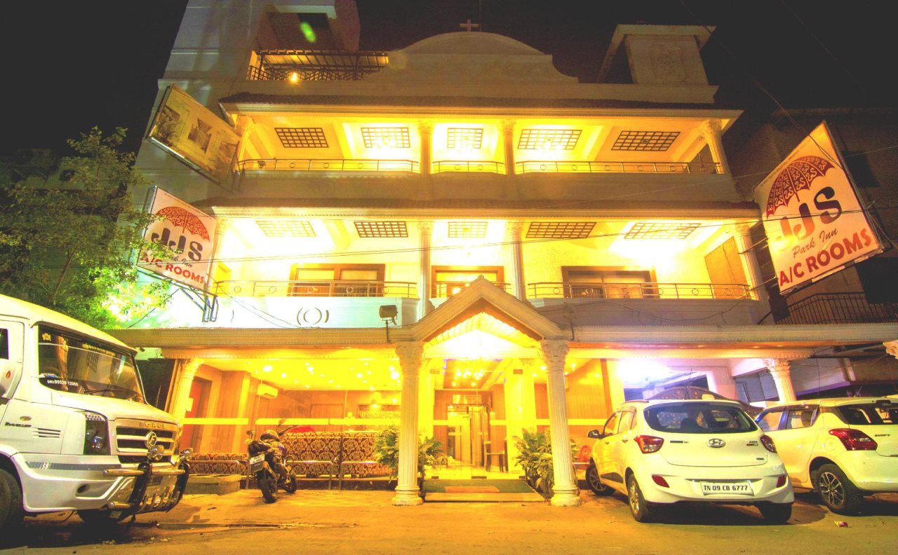 Jjs Park Inn - carbon neutral hotel in Chennai