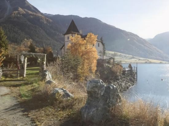 Casino de Matthaeis - carbon neutral hotel in L'aquila