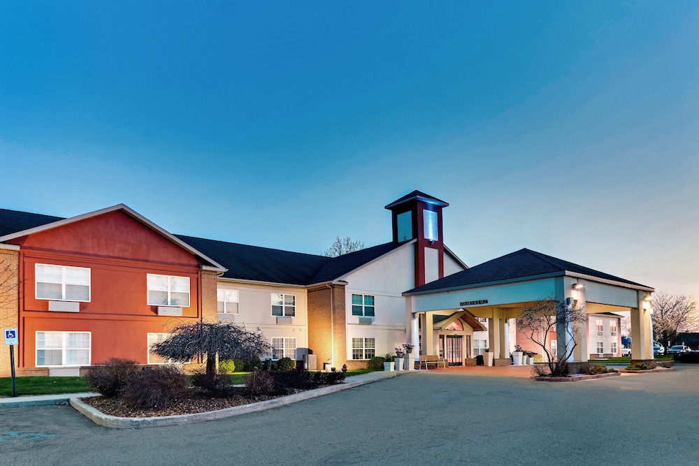 Holiday Inn Express Hotel & Suites Bad Axe by IHG - photo 58