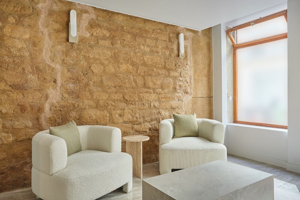 Lou Suites - carbon neutral hotel in Paris