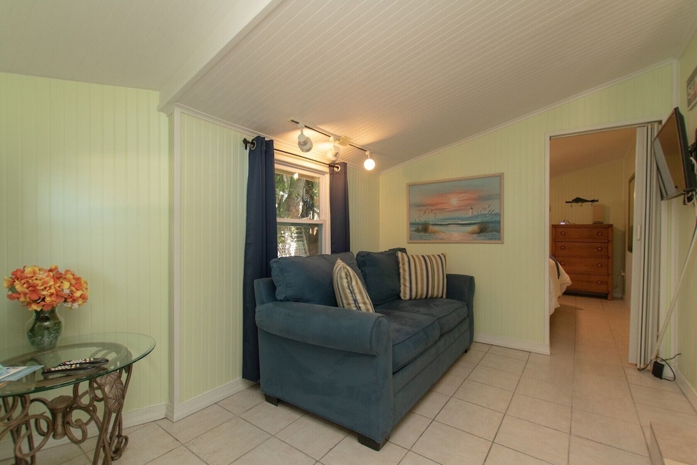 Sunset Cove Beach Resort - photo 100