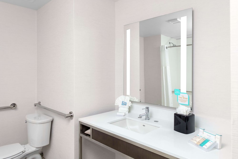 Hilton Garden Inn Denver Thornton - photo 22