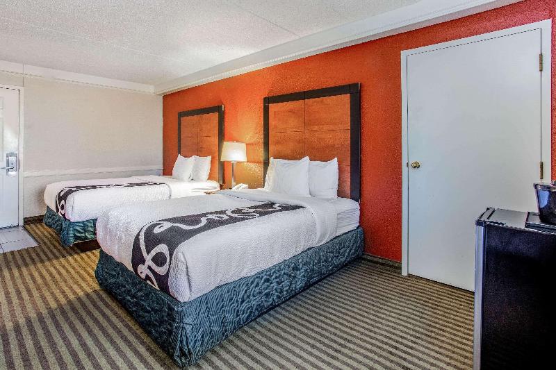 La Quinta Inn Chicago O'Hare Nr. 6072 - photo 32