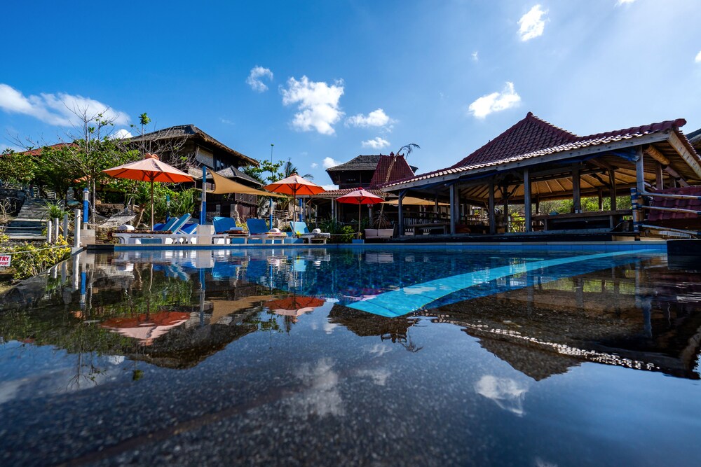 Island Cove Resort