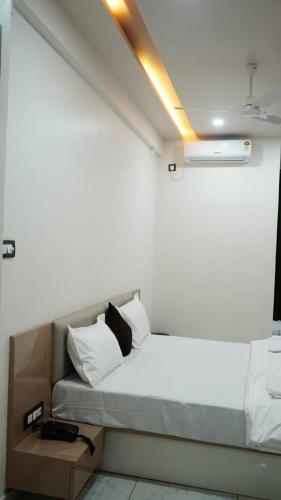 Hotel Kailash Inn — Rajpipla