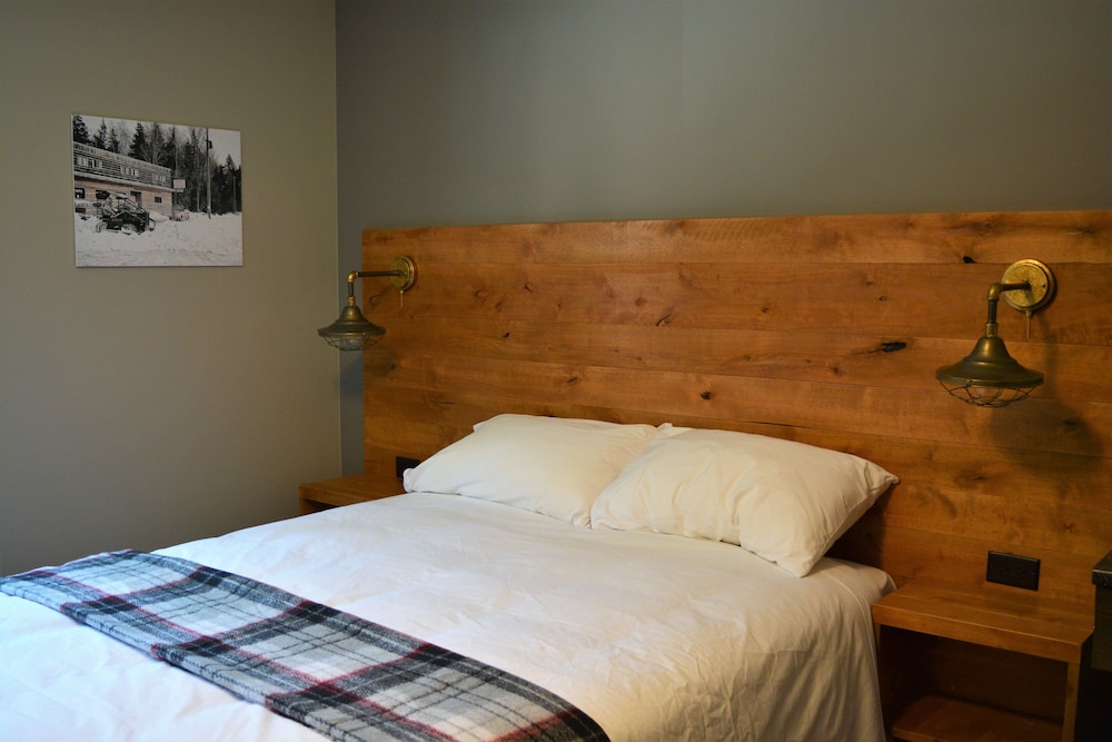 Sasquatch Inn — Agassiz — photo 2
