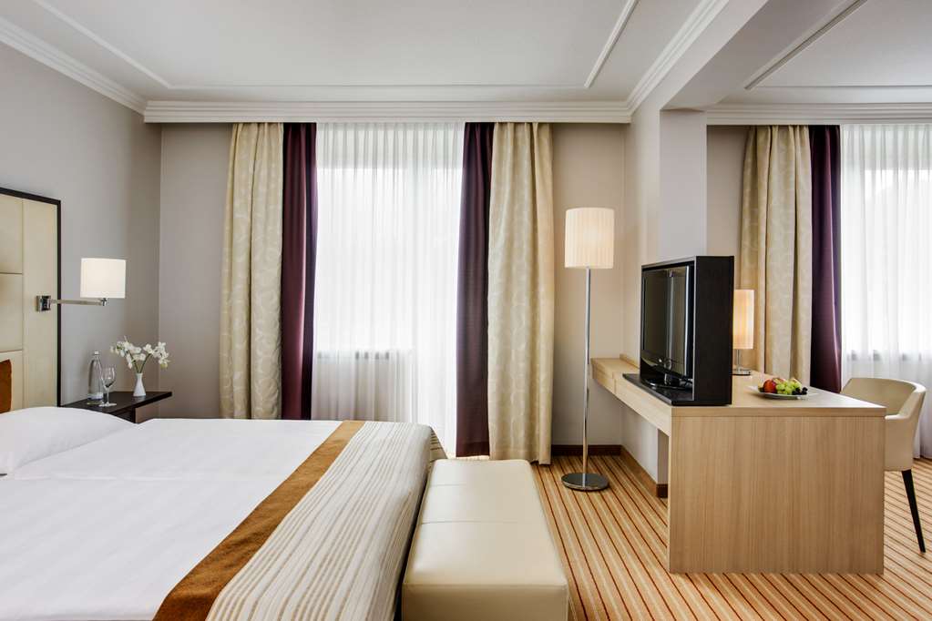 Steigenberger Hotel Bad Neuenahr, Germany - Deluxe Junior Suite