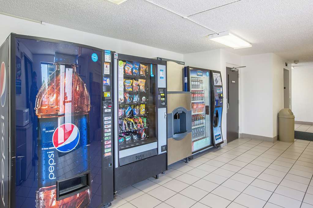 Motel 6 Council Bluffs IA Omaha East - photo 34