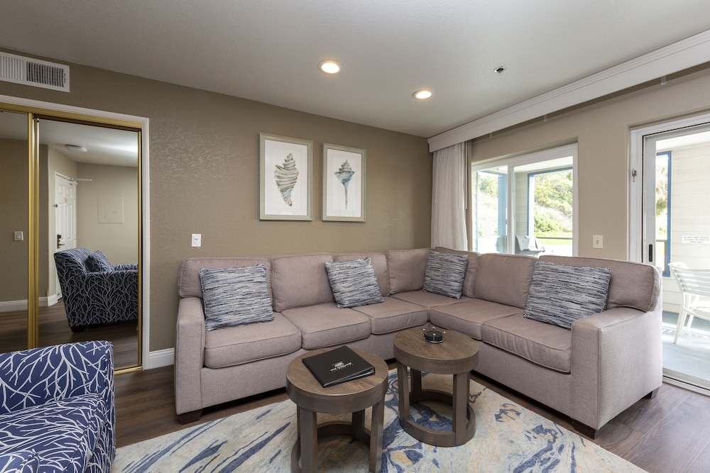 Capistrano Surfside Inn - photo 14