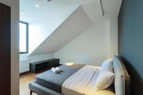 Stylish 3BR Duplex in Avlabari By Wehost